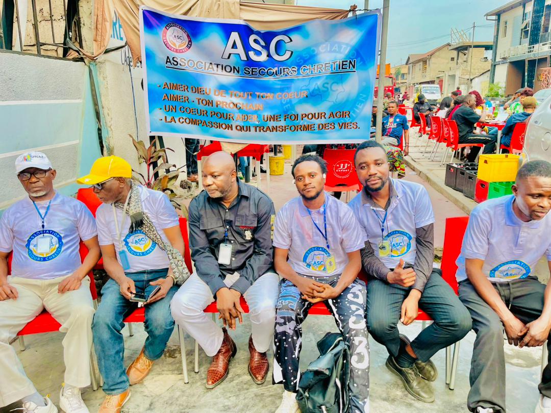 Descente de l’Association Secours Chrétien à Kasa-Vubu — réunion avec les jeunes, photo 34